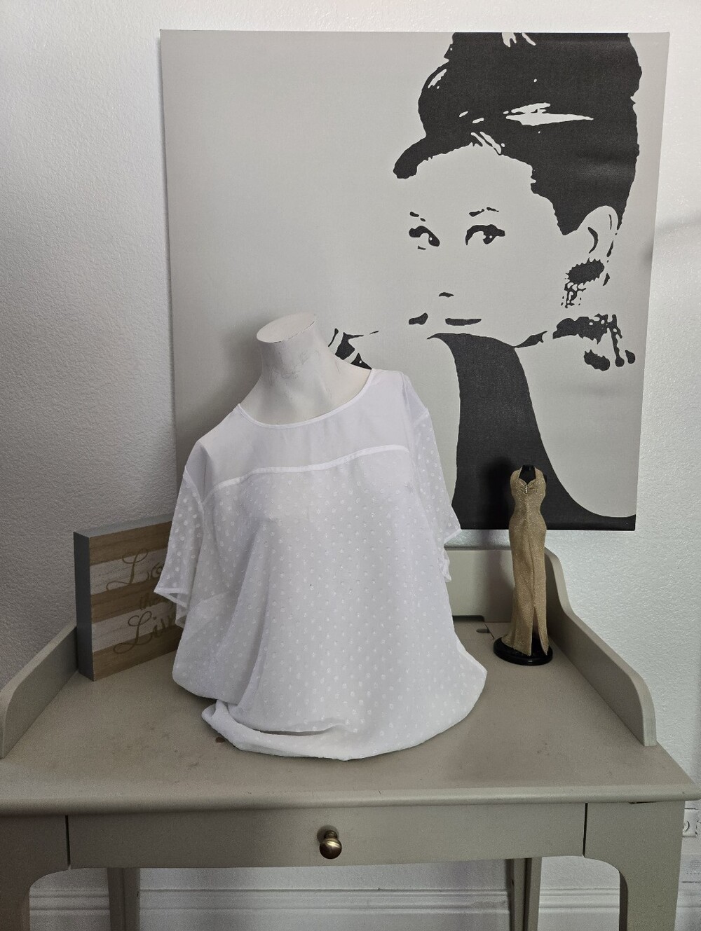 NWT CJ Bank Women's White Dot Chiffon Short-Sleeve Blouse Size 2X